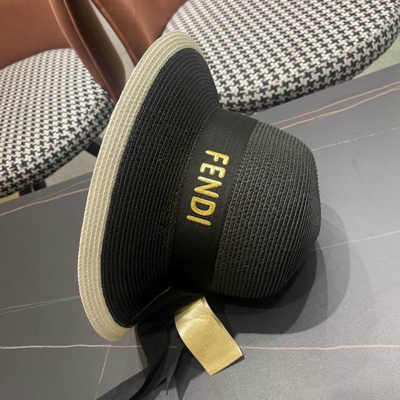 Fendi top hat (16)